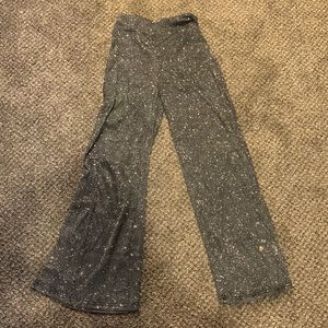 Glitter wide leg stretchy trouser pants. SIZE L.